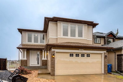 250 Panatella Court NW, Calgary