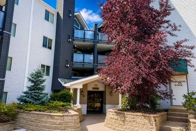 Listing at 214, 10 Sierra Morena Mews SW, Signal Hill