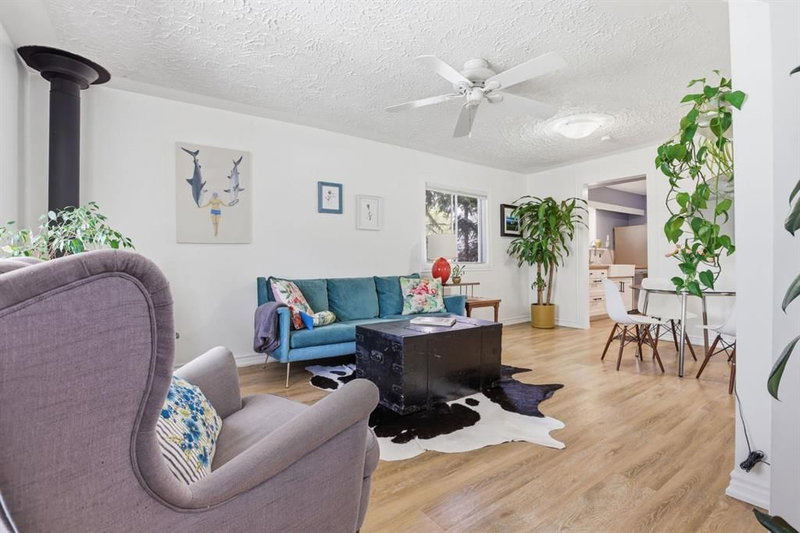 2912 17 Street SE, Inglewood — interior photo 7