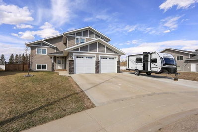 137 Coachman Way