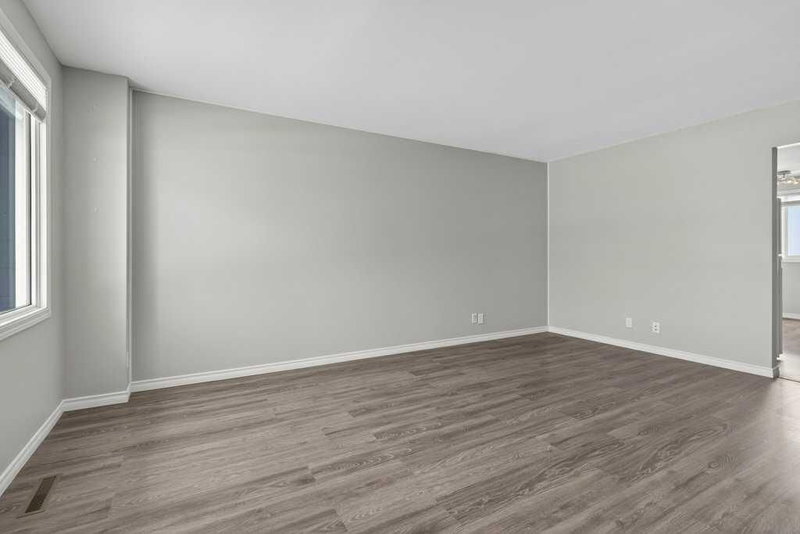 303, 2211 19 Street NE, Vista Heights — interior photo 6
