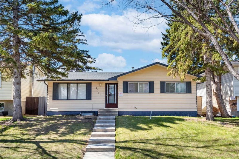 5071 Whitestone Way NE, Calgary, Alberta