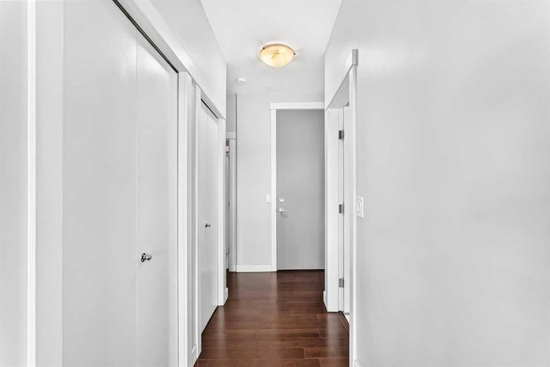 402 - 1010 Centre Avenue NE
