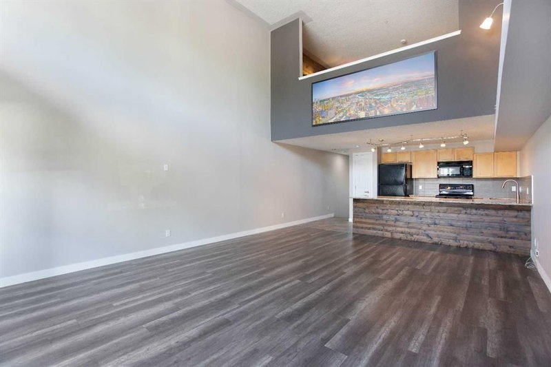 109, 1505 27 Avenue SW, South Calgary — interior photo