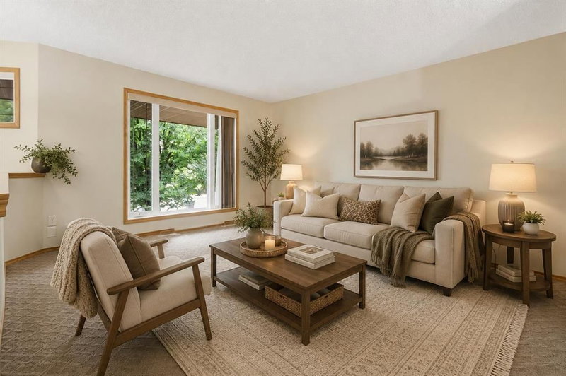 11 Westfall Crescent, Westridge — interior photo 5