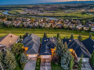 19 Gleneagles View