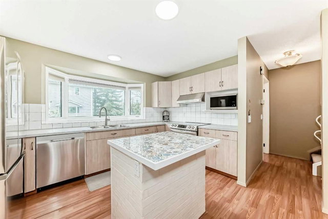 4 Glenbrook Villas SW