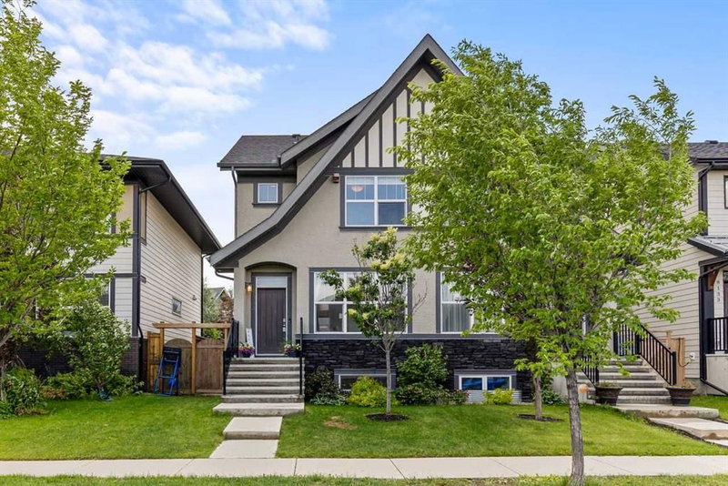 8141 Masters Boulevard SE, Calgary, Alberta