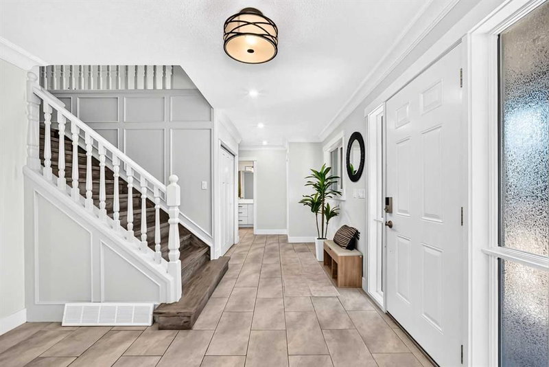 884 EAST CHESTERMERE Drive, East Chestermere — interior photo 5