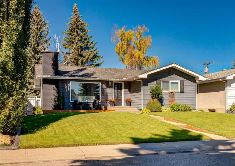 425 Woodland Crescent SE, Willow Park — photo 2