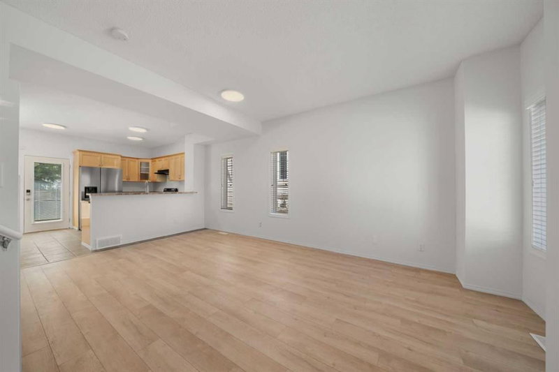 301 Strathaven Mews, Strathaven — interior photo 6