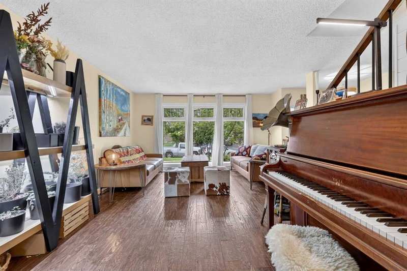 181 Woodhaven Drive, Woodhaven — interior photo 6