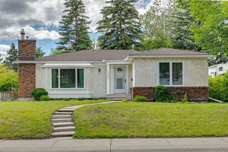 2432 Paliswood Road SW, Calgary, Alberta