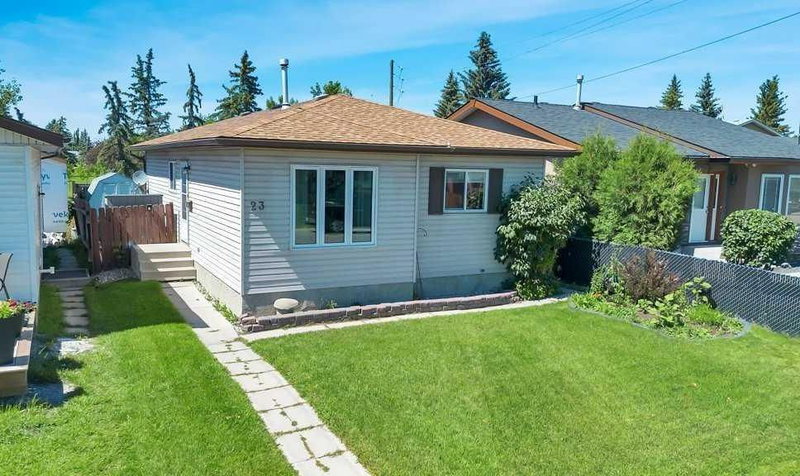 23 Abbercove Road SE, Calgary, Alberta