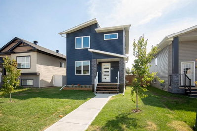 113 Aztec Crescent