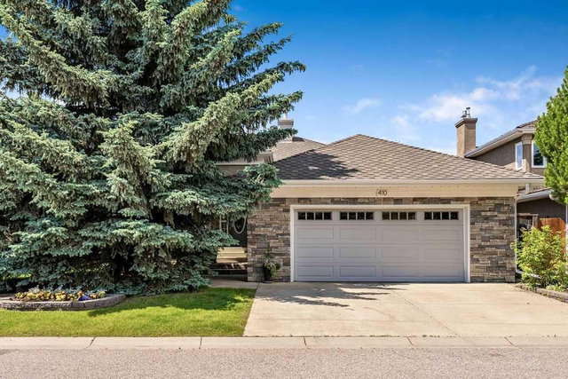 410 Mt Sparrowhawk Place SE