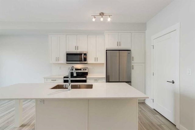 107 - 500 Auburn Meadows Common SE