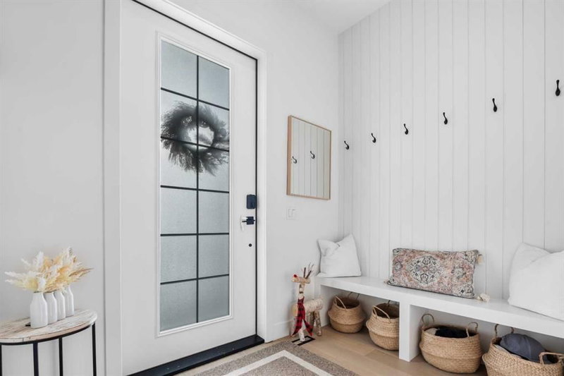 2022 50 Avenue SW, Altadore — photo 3