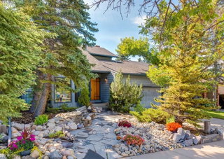224 Edgedale Drive NW
