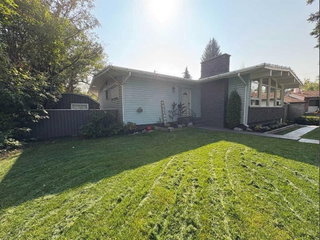 8043 Elbow Drive SW