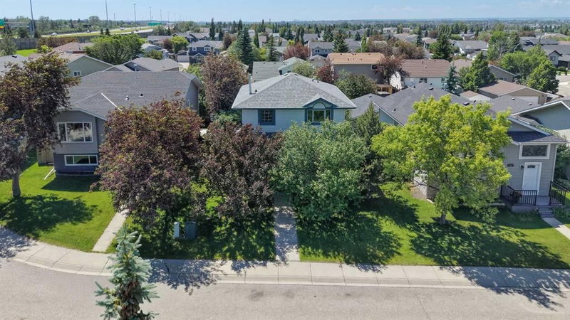 14 Easterbrook Place SE, Airdrie, Alberta
