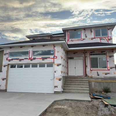 918 Memorial Drive SE