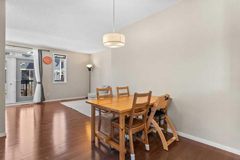 58 Evansview Road NW, Evanston — interior photo 5