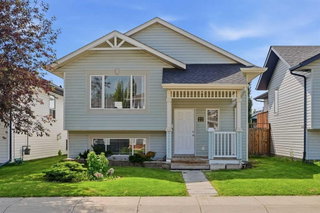 22 Lanterman Close