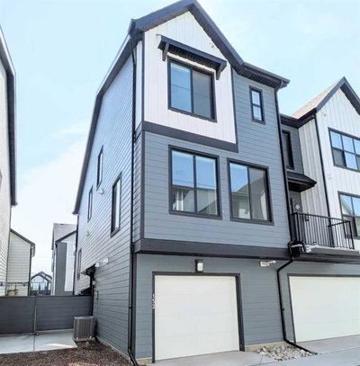 152 - 380 Seton Villas SE