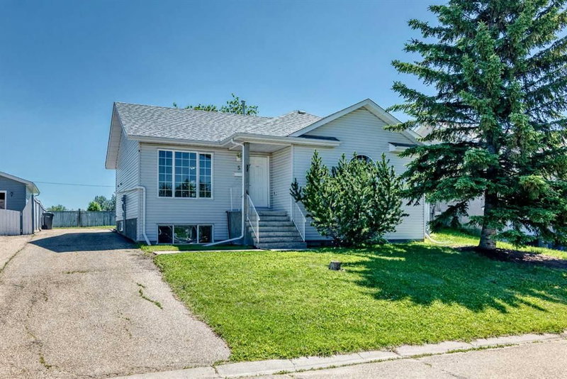 5 23 Avenue Close