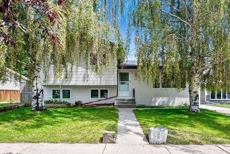Listing at 22 Robinson Drive, Suntree