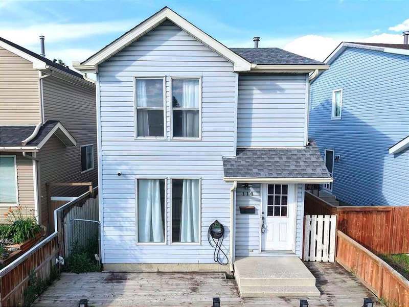 114 Castledale Way NE, Calgary, Alberta