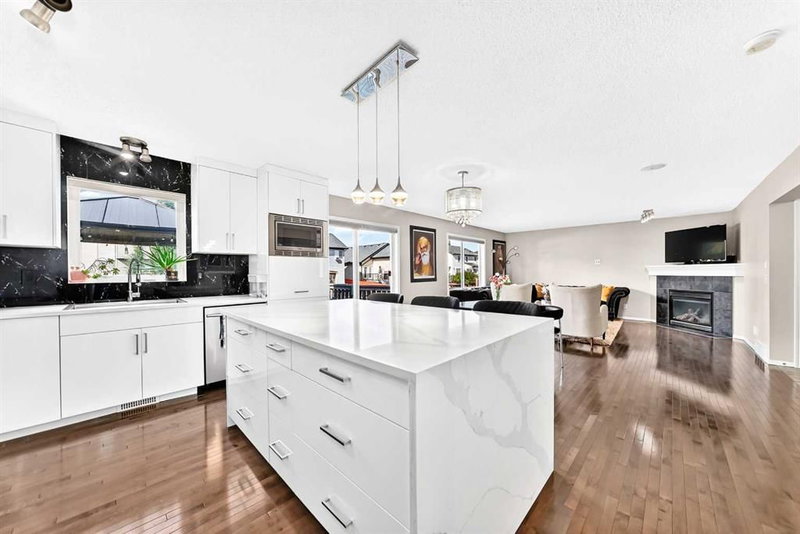 150 Springmere Drive, Westmere — interior photo 5