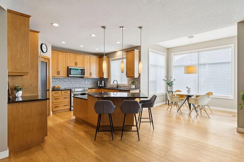 92 Discovery Ridge Circle SW, Discovery Ridge — interior photo 5