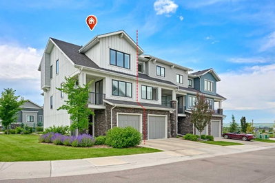 102 Crestridge Common SW