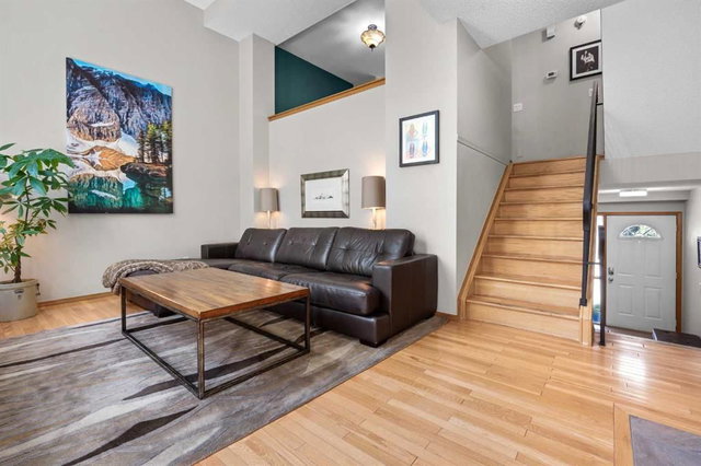 17 Glenbrook Villas SW