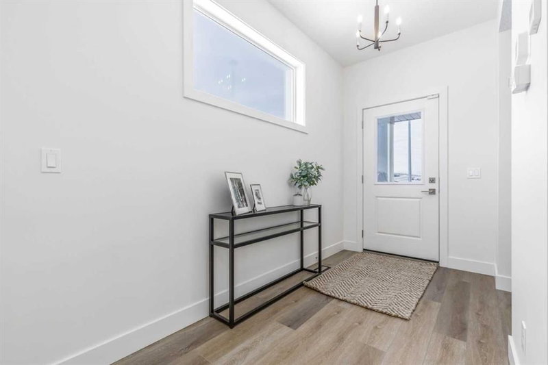 546 Rivercrest View