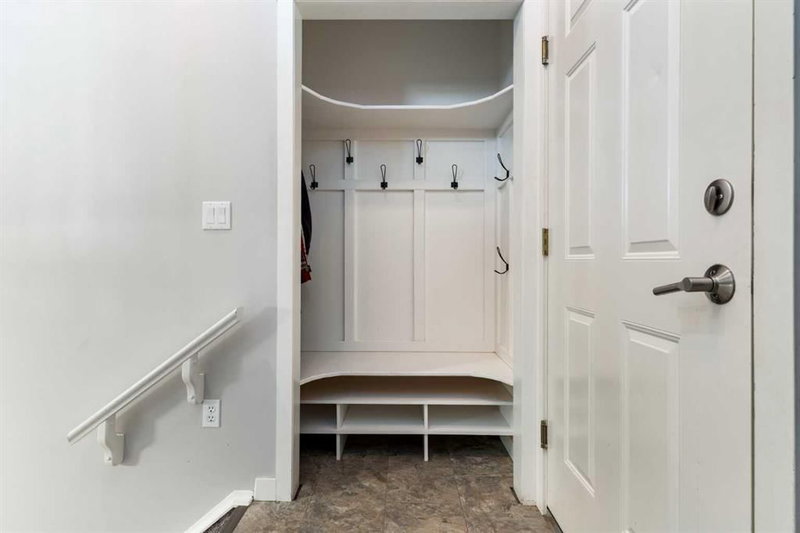 36 Jensen Heights Place NE, Jensen — interior photo 5
