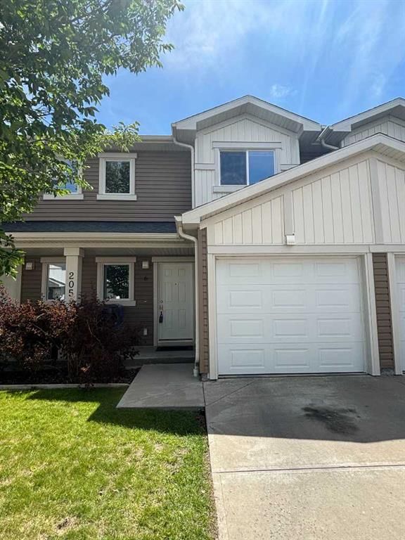 6 - 205 Silkstone Road W