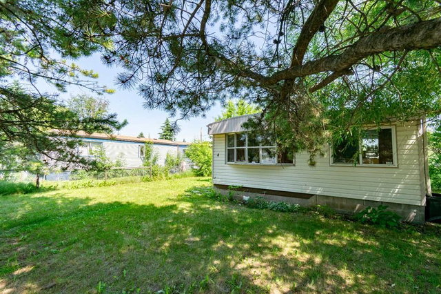 4 48A Street Close
