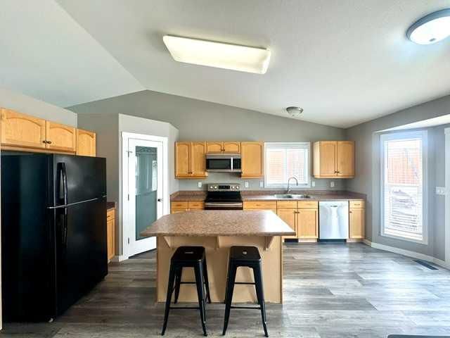 140 Pinnacle Boulevard