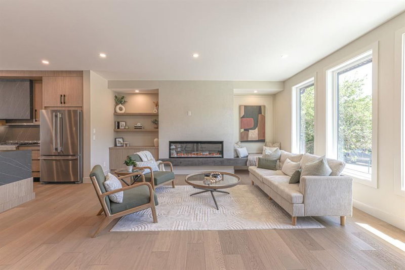 147 Heston Street NW, Calgary, Alberta