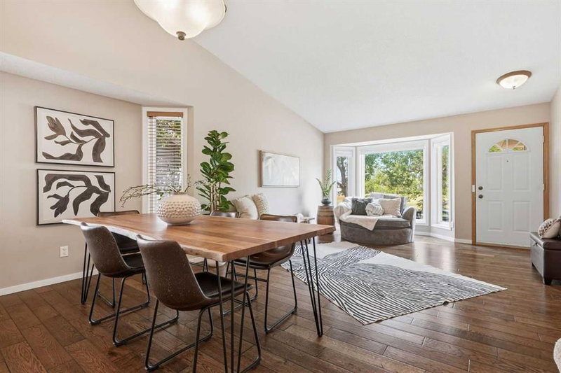 515 Macewan Drive NW, MacEwan Glen — interior photo 5