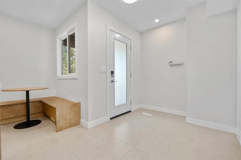411, 6223 31 Avenue NW, Bowness — interior photo 5