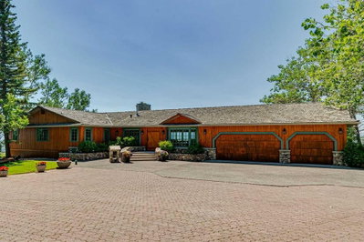 260097 Mountain Ridge Place