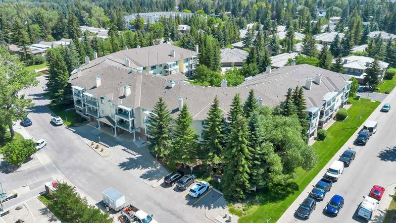211 - 2144 Paliswood Road SW