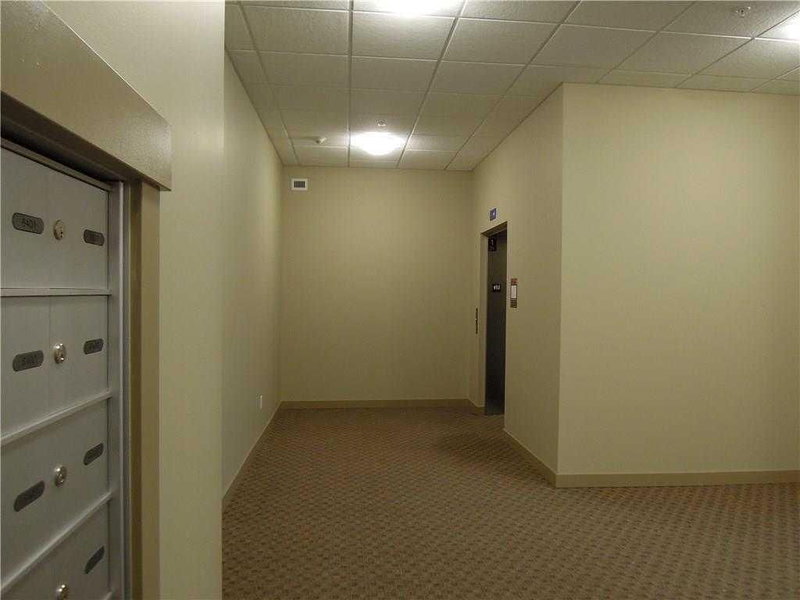 6210, 403 Mackenzie Way SW, Downtown — interior photo 6