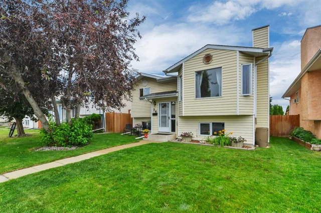 14 Eakins Crescent