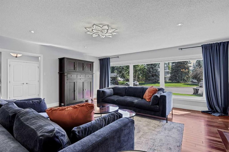 10907 Willowfern Drive SE, Willow Park — interior photo 5