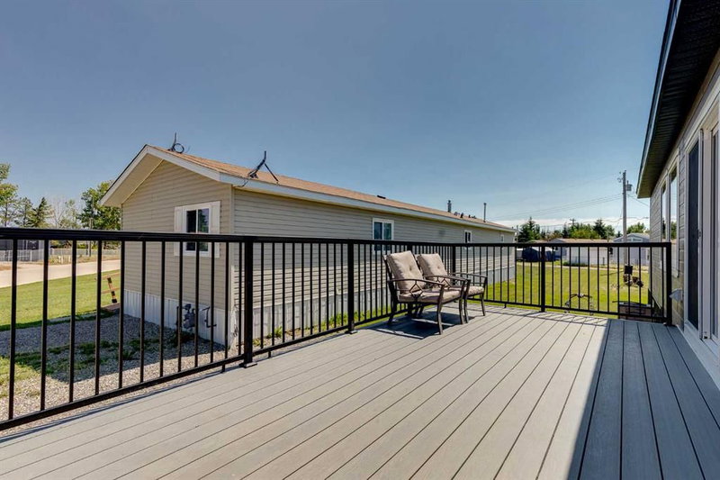 7 Trochu Avenue